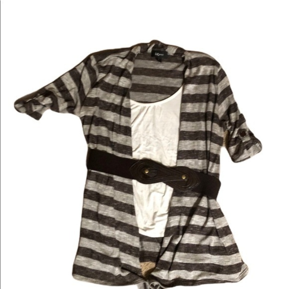 Iz Byer size XL top camisole made into long sleeve